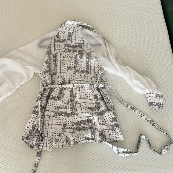 The Denim Bar Romper - bandana print with semi see through sleeves - Picture 6 of 6